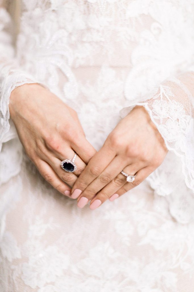 bride's wedding ring